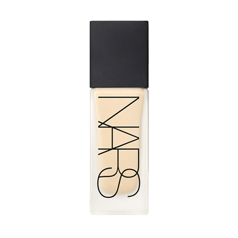 Nars All Day Luminous Weightless Foundation # Meduim 1 Punjab 30Ml